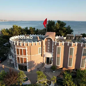 Cosmo , Durrës Albanië